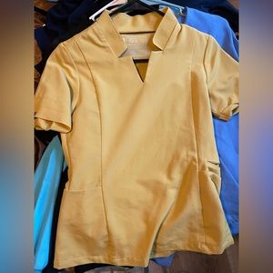 FIGS Scrub Top - Mustard/ Yellow